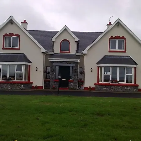Loughrask 3*